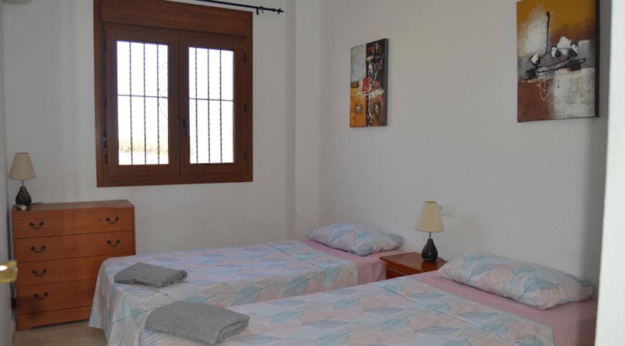 Villamartin, Lovely 2 Bed House, Short Walk To The Plaza. Orihuela Exterior photo
